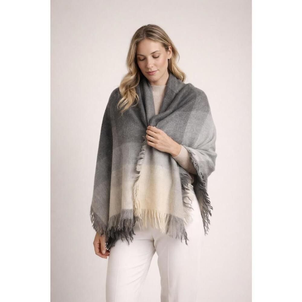 Alpaca Arequipa Peru — Scarf | GUC · Sz one size